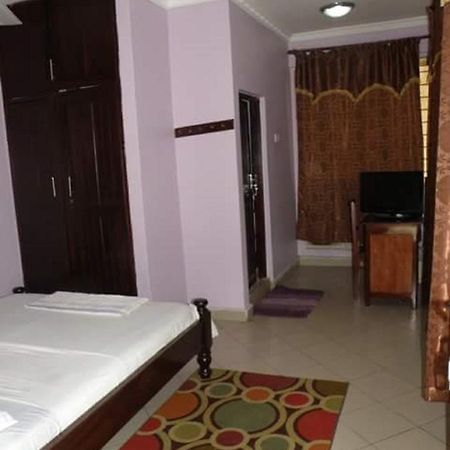 Kibodya Hotel Nkrumah Dar-es-Salaam Eksteriør bilde