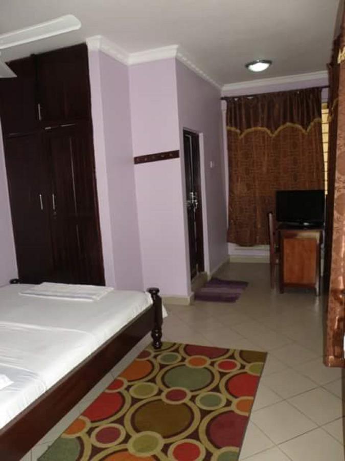 Kibodya Hotel Nkrumah Dar-es-Salaam Eksteriør bilde